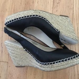 Anne Klein 3 1/2” leather Espadrille Sling Back
